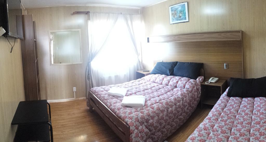 Hostal Parediso Punta Arenas Buitenkant foto